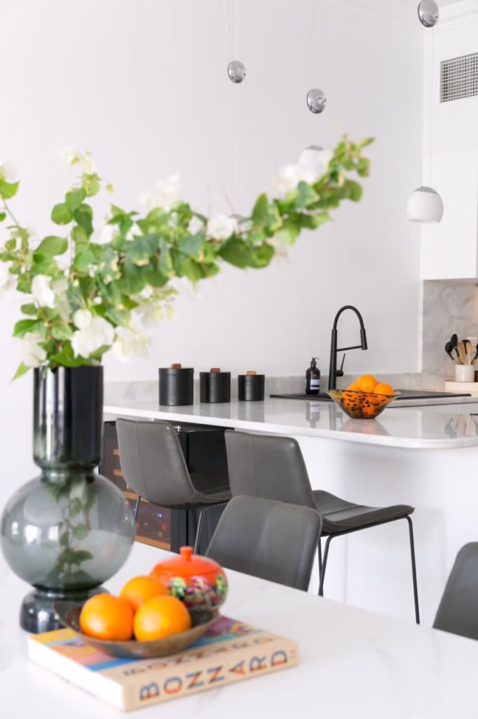 Stylish breakfast bar design in Al Hamra townhouse kitchen